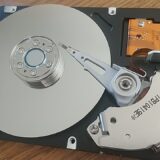 ハードディスクの内部