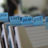 時系列フォルダで迷わず辿れる業務データ保管：小規模事業者向け長期保存ルール